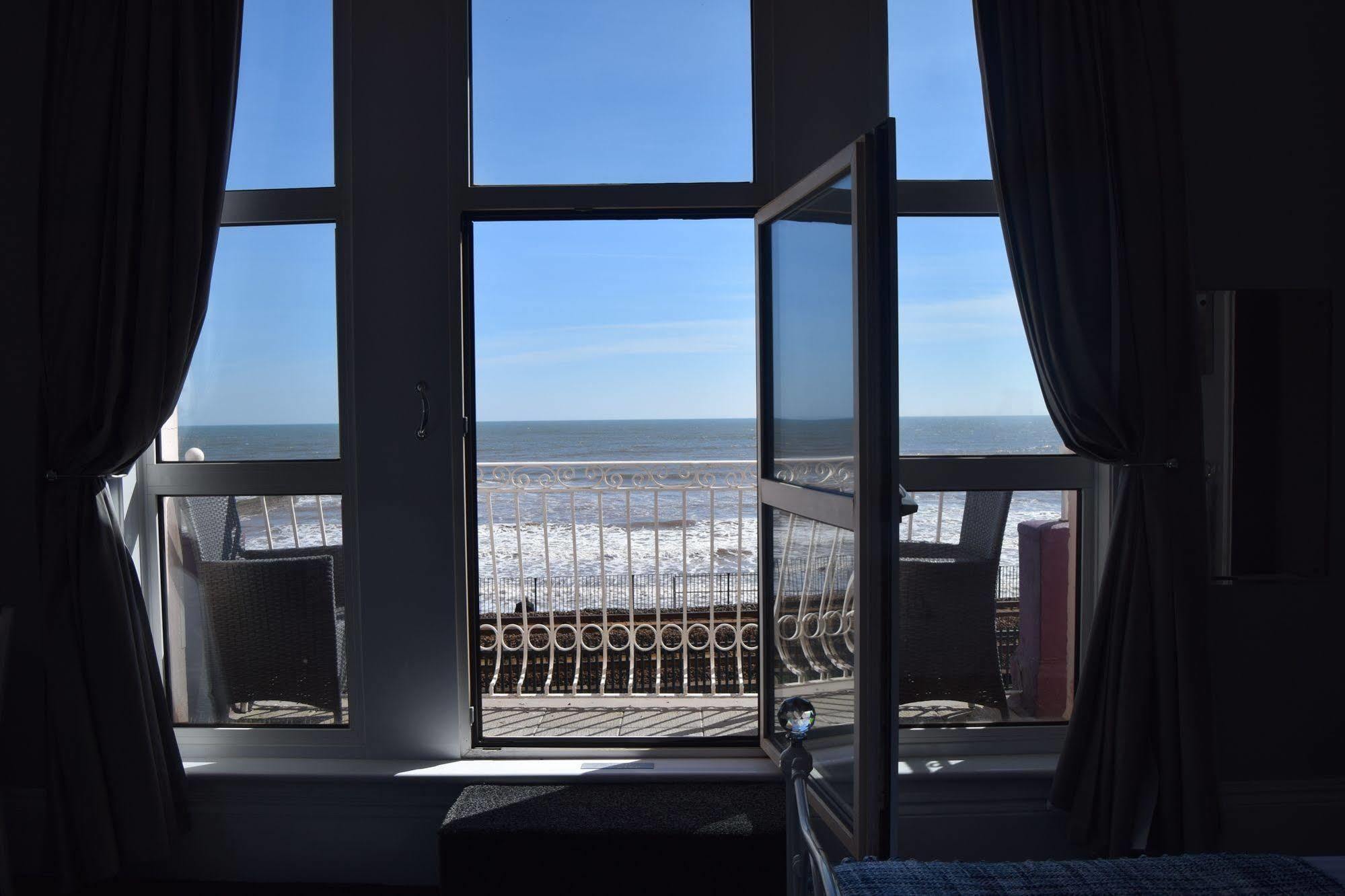 The Blenheim Dawlish Exterior foto